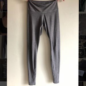 Full length gray Lululemon leggings